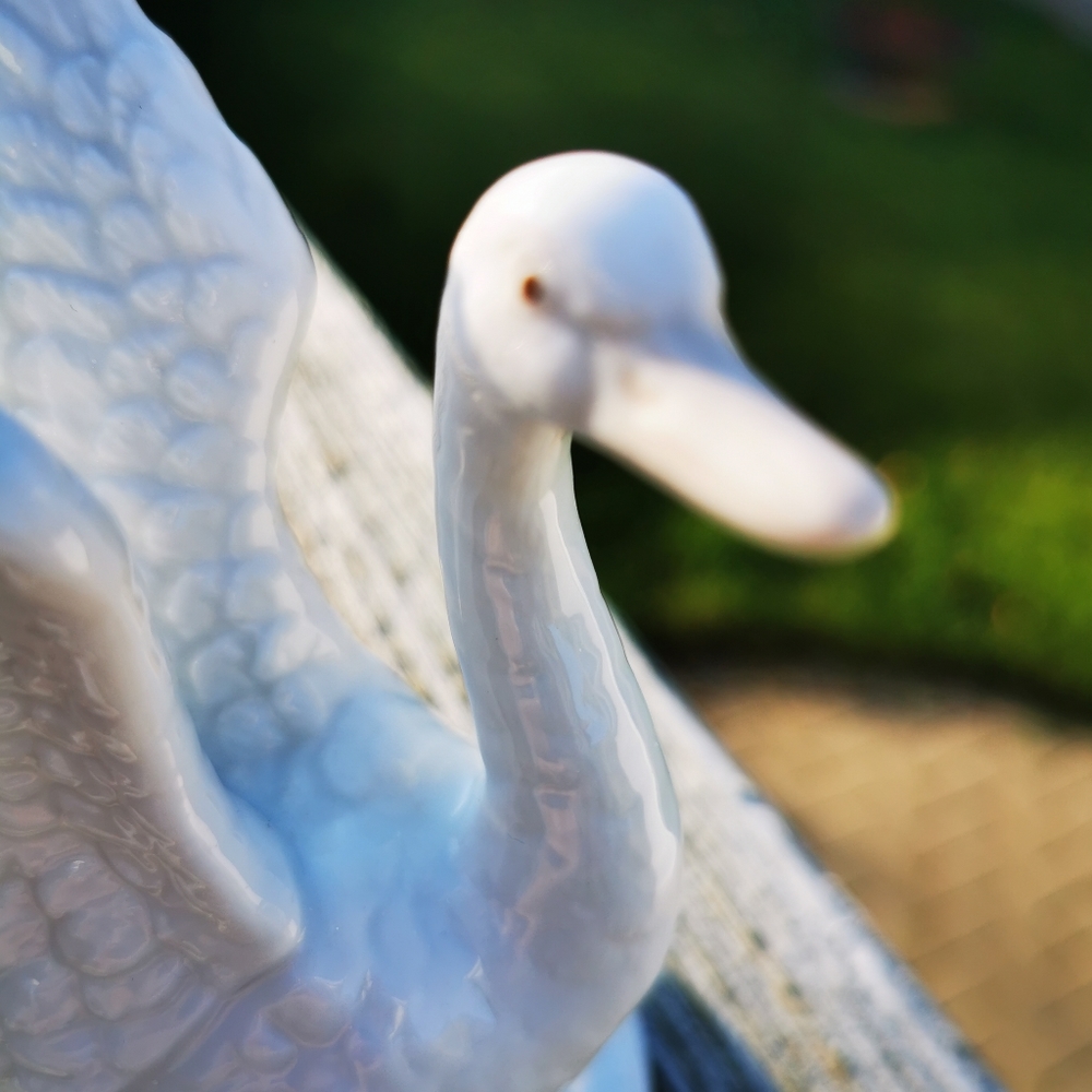 Otagiri Ceramic Swan In the Reeds Figure - Picture 3 of 14